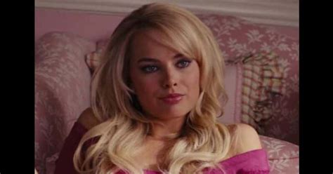 margot robbie r34|Margot Robbie on Wolf of Wall Street Nude Scene, Slapping